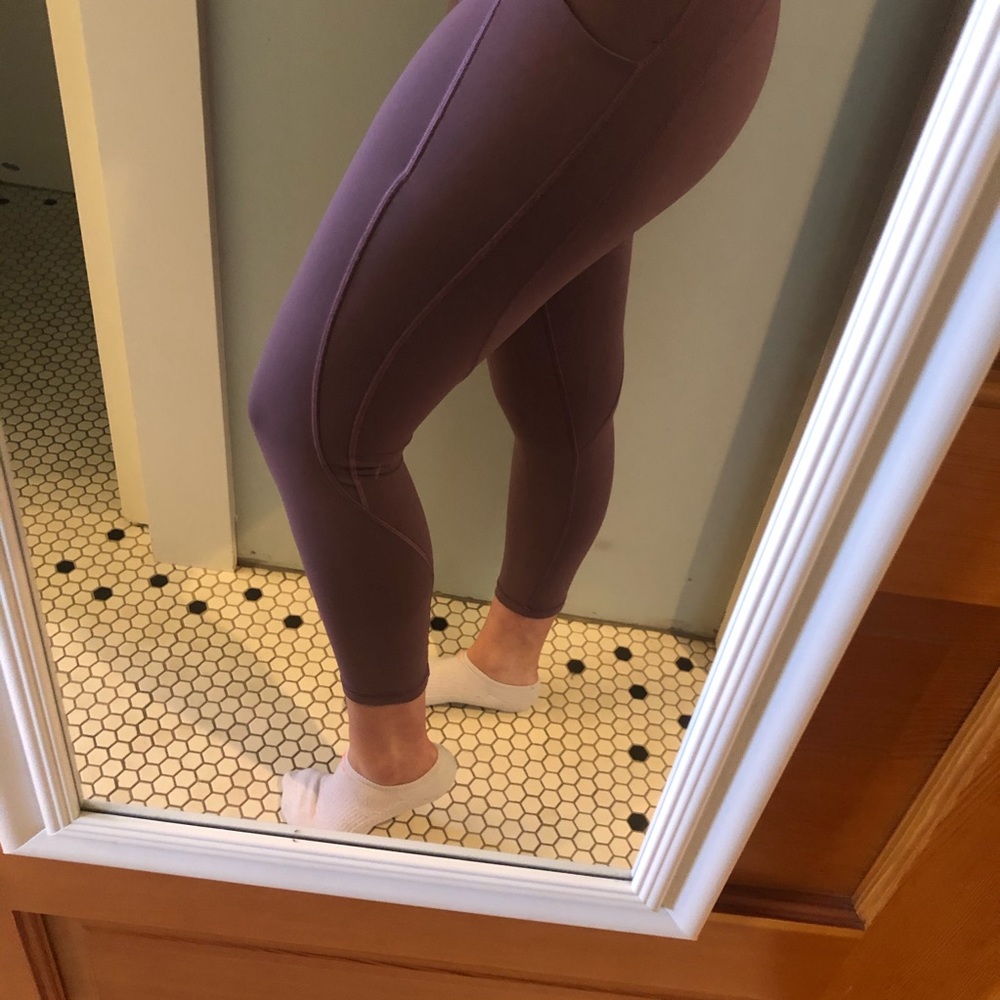 Cropped Lululemon Leggings w/ Pockets